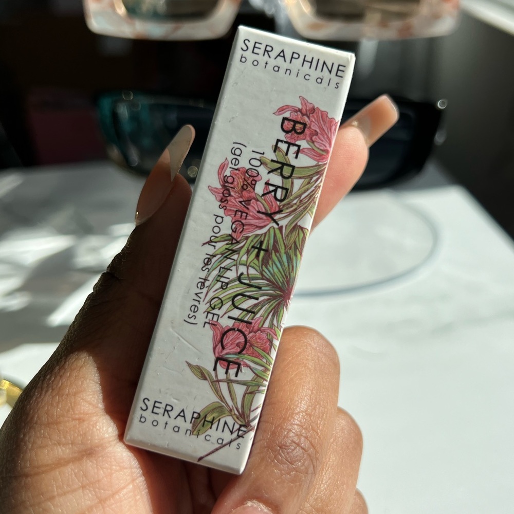 Lip gel